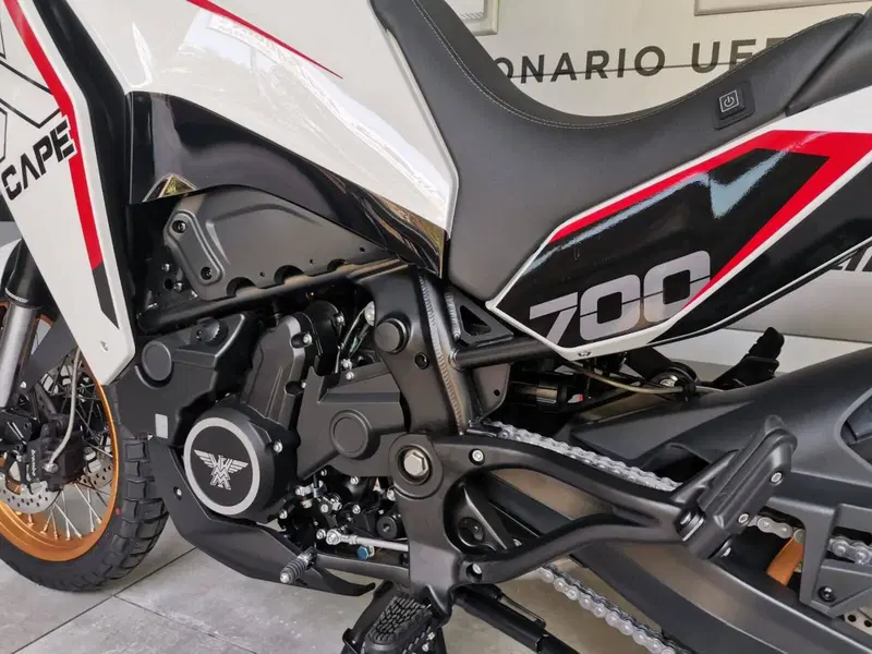 Moto Morini X-Cape 700 Gold Edition (2025 - 26) (17)