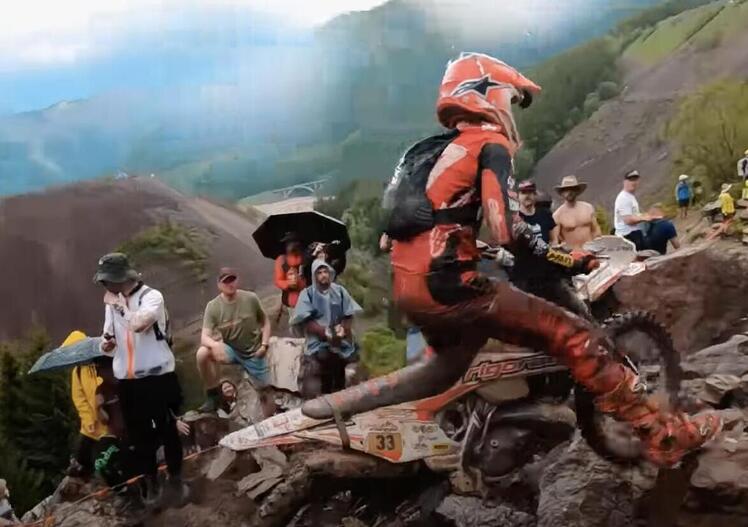 Erzbergrodeo 2025: la gara più dura del mondo non era mai stata così dura! [VIDEO]