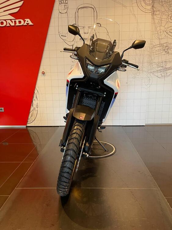 Honda Transalp XL750 (2025) (3)