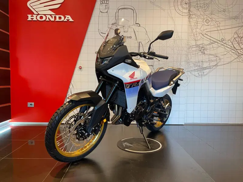 Honda Transalp XL750 (2025) (4)