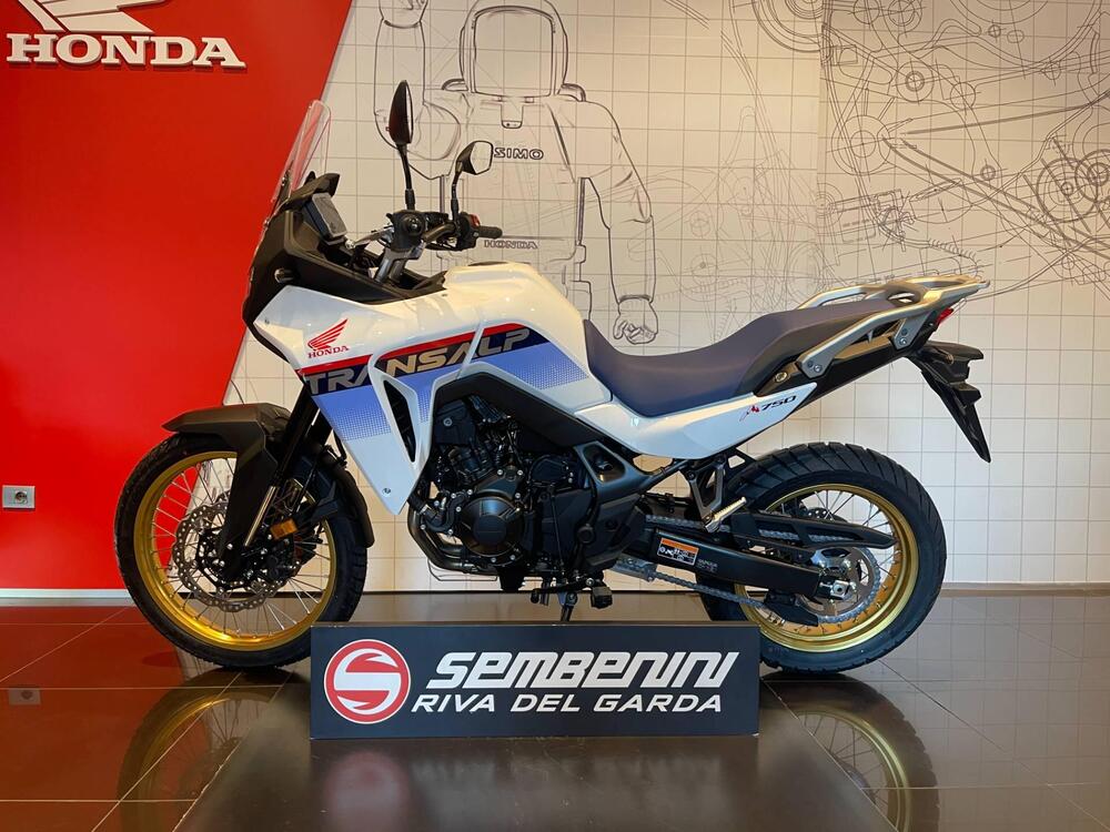 Honda Transalp XL750 (2025) (5)