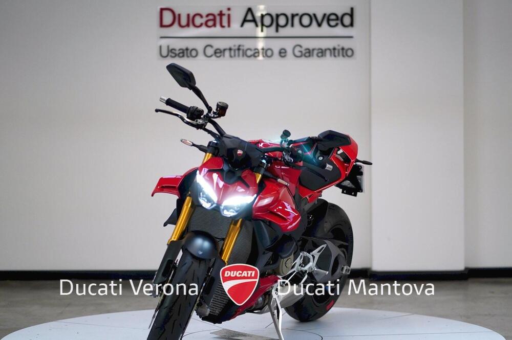 Ducati Streetfighter V4 S (2025) (4)