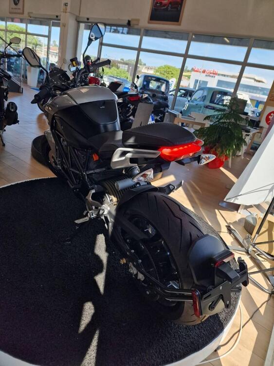 Zero S (2015 - 25) (2)