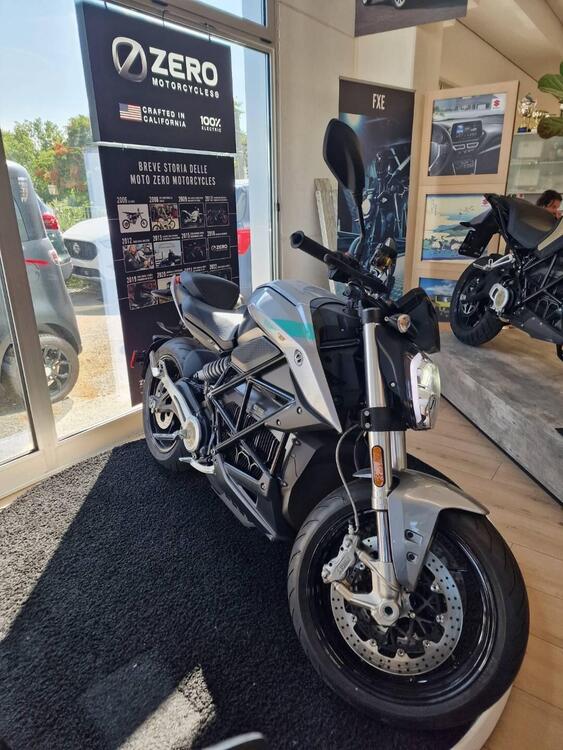 Zero S (2015 - 25) (3)