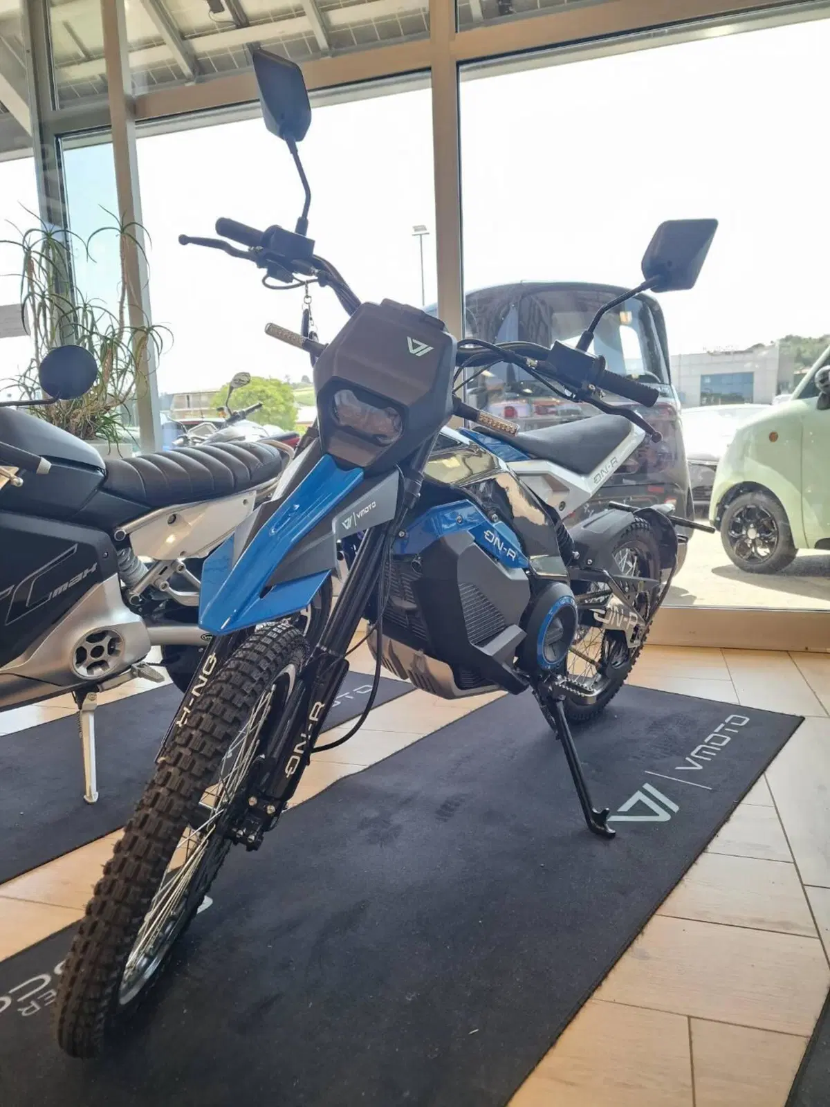 VMoto ON-R L3e (2023 - 26)