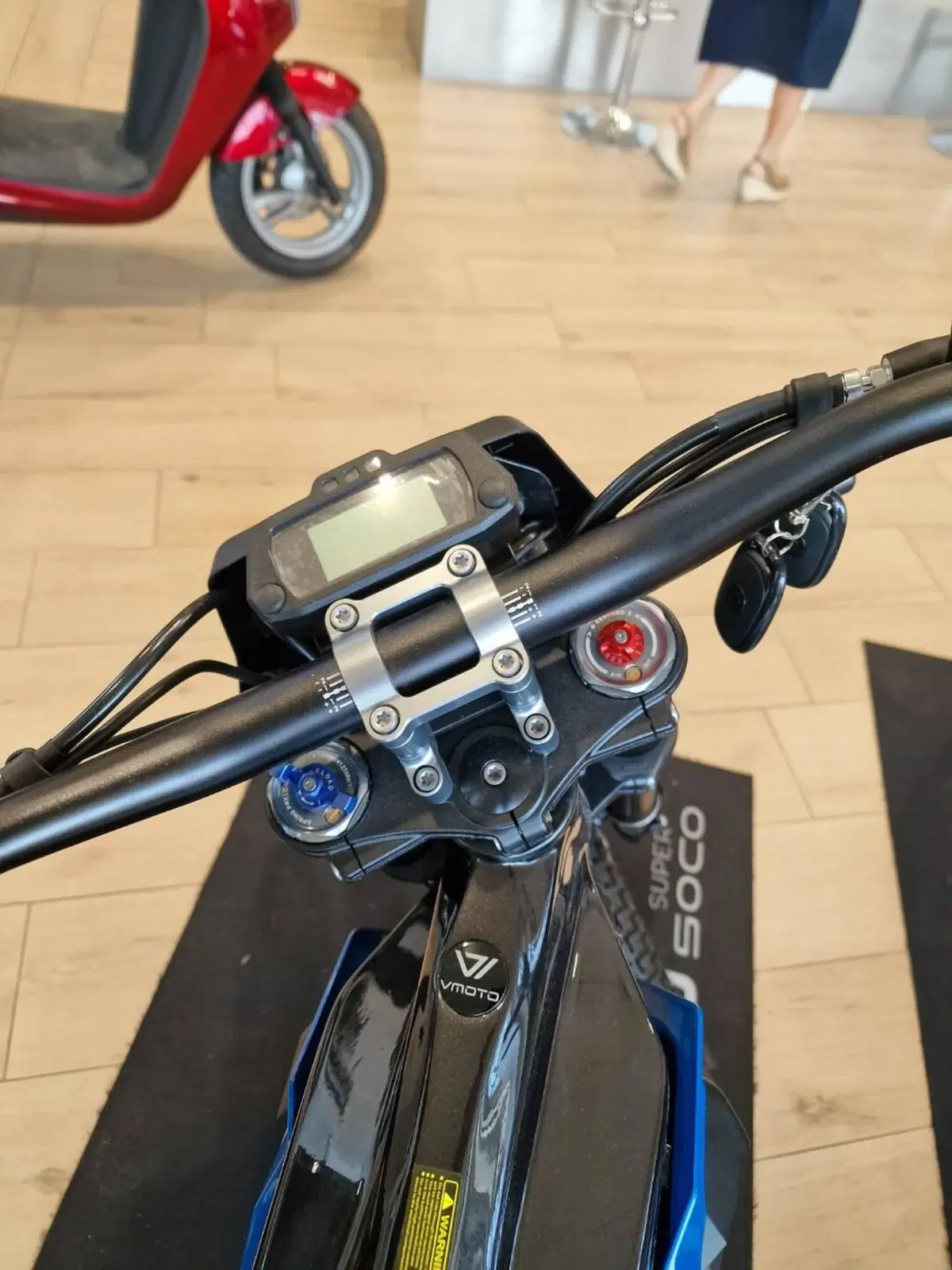 VMoto ON-R L3e (2023 - 26) (10)