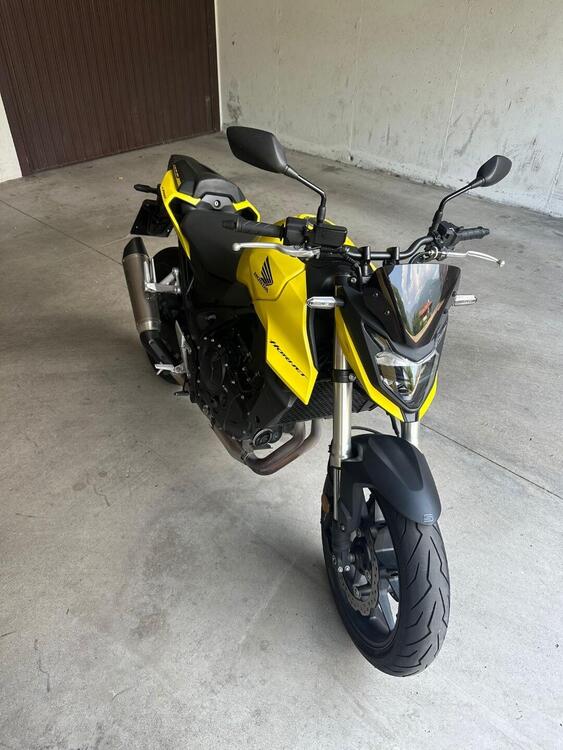 Honda CB 750 Hornet (2023 - 24) (2)