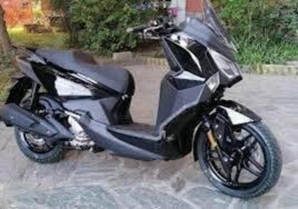 Sym Joyride 300 (2025)