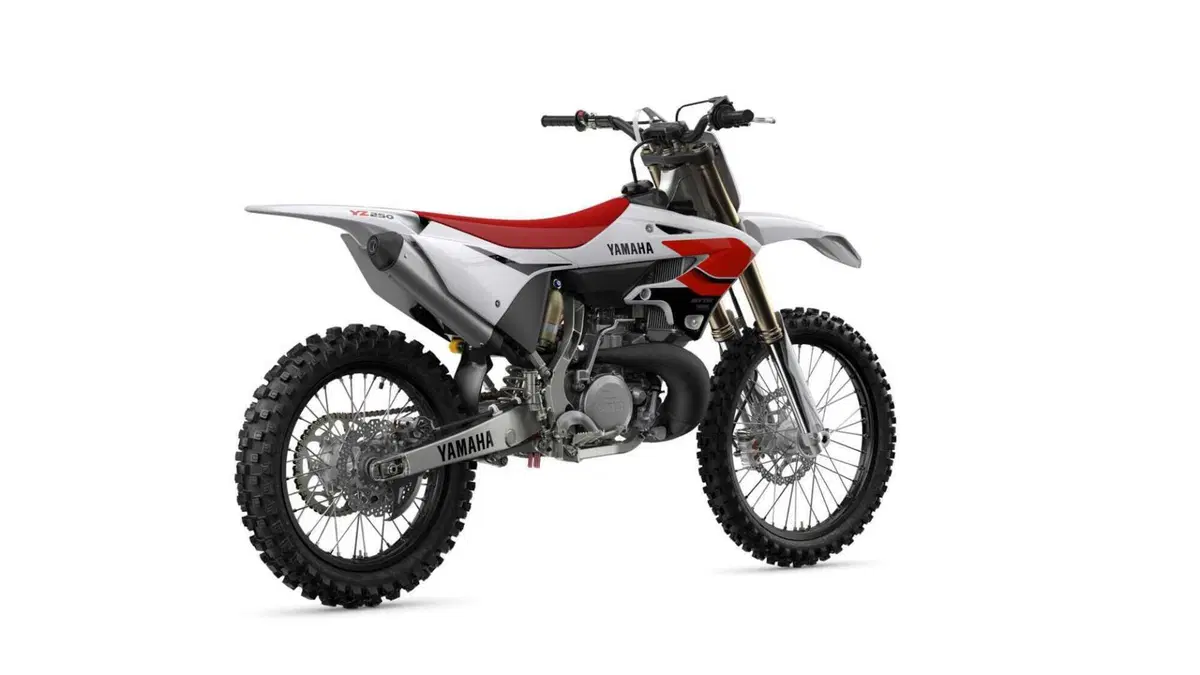 Yamaha YZ 250 YZ 250 70th Anniversary Edition (2026) (3)