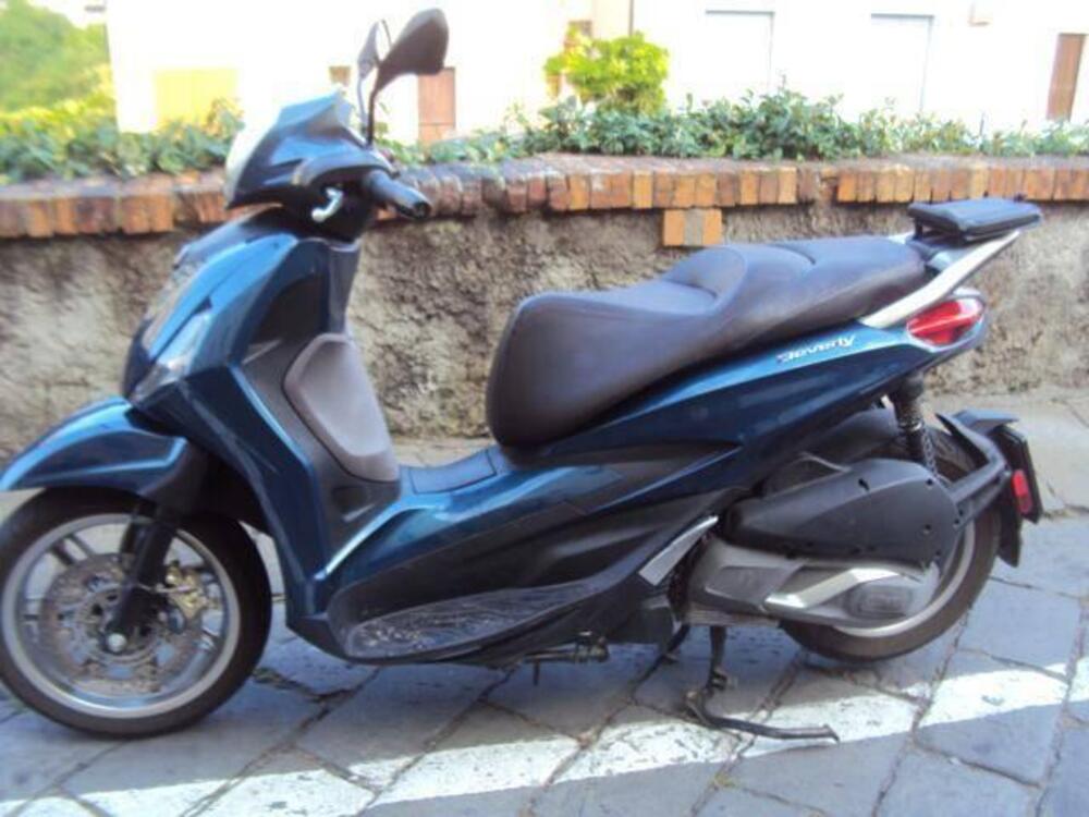 Piaggio Beverly 300 Hpe (2021)