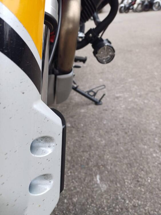 Moto Guzzi V85 TT (2019 - 20) (4)