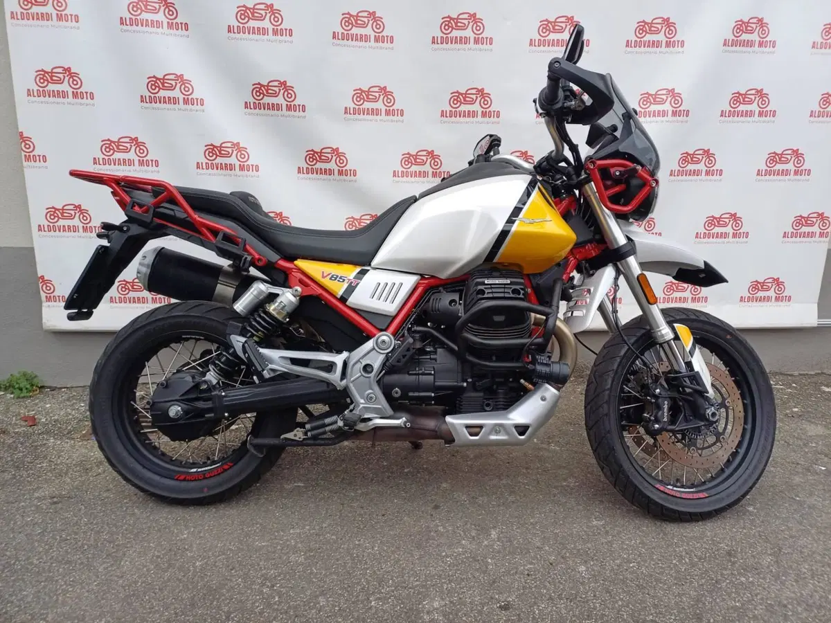 Moto Guzzi V85 TT (2019 - 20)
