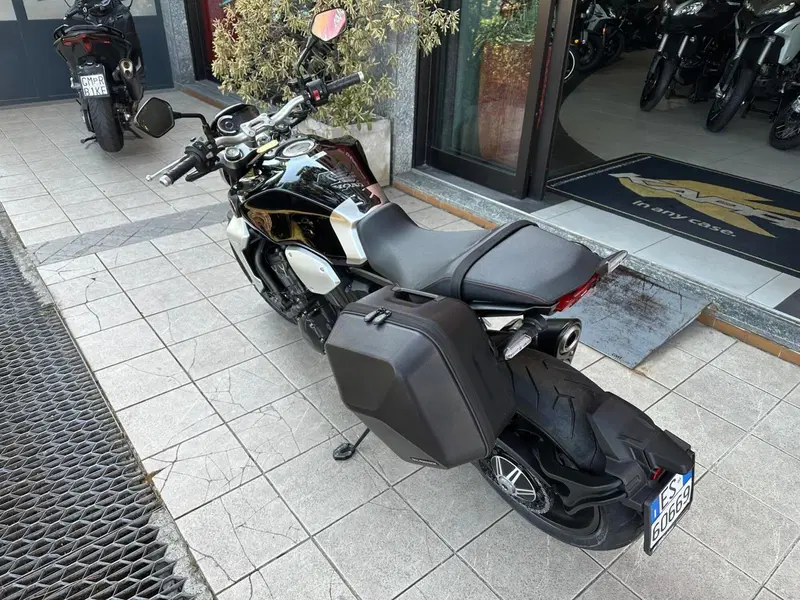 Honda CB 1000 R + Neo Sport Cafè (2019 - 20) (9)