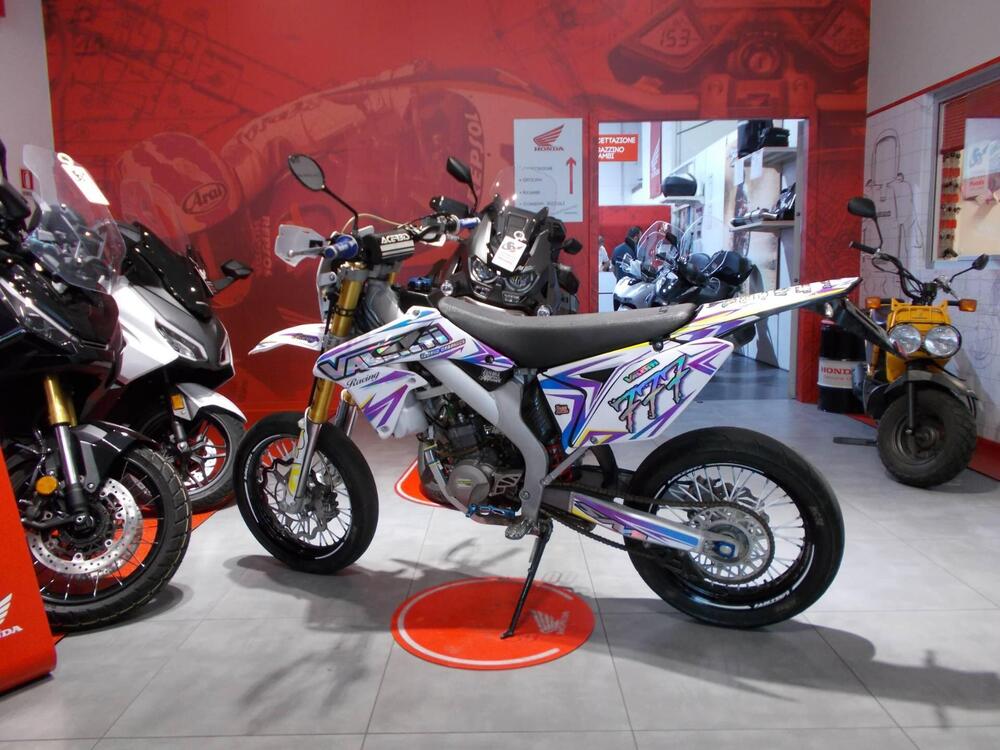 Valenti Racing SM 50 (2015 - 22) (3)