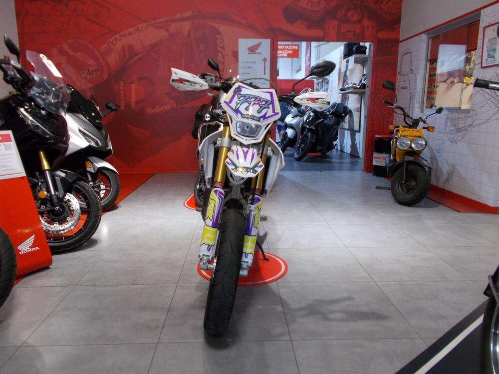 Valenti Racing SM 50 (2015 - 22) (5)