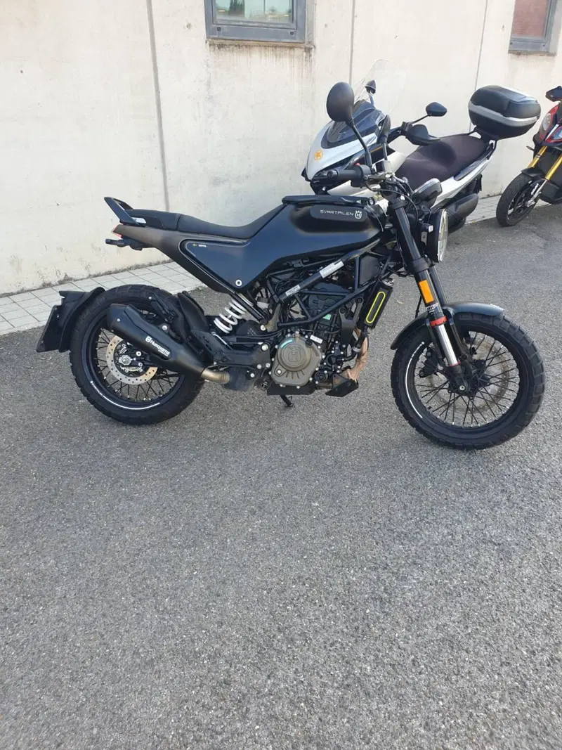 Husqvarna Svartpilen 125 (2021 - 23)