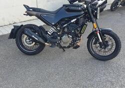 Husqvarna Svartpilen 125 (2021 - 23) usata