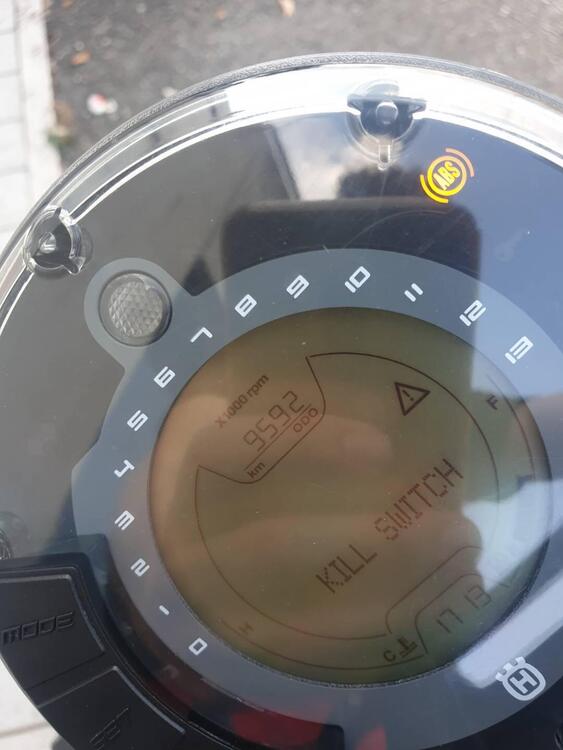 Husqvarna Svartpilen 125 (2021 - 23) (5)