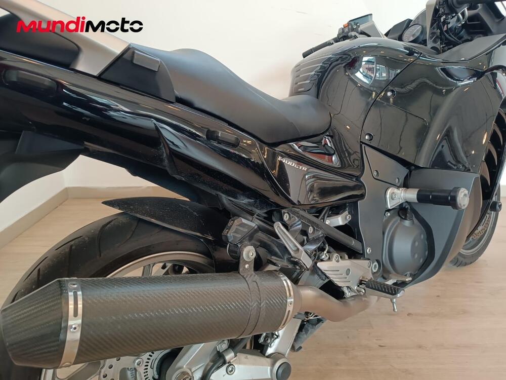 Kawasaki GTR 1400 (2007 - 09) (4)