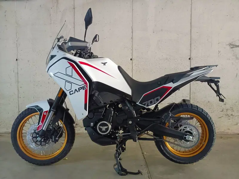 Moto Morini X-Cape 700 Gold Edition (2025 - 26) (6)