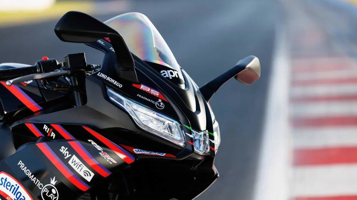 Aprilia RS 125 RS 125 GP Replica (2025 - 26) (7)