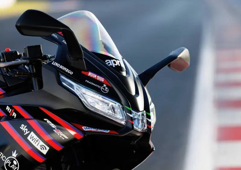 Aprilia RS 125 RS 125 GP Replica (2025 - 26) (7)