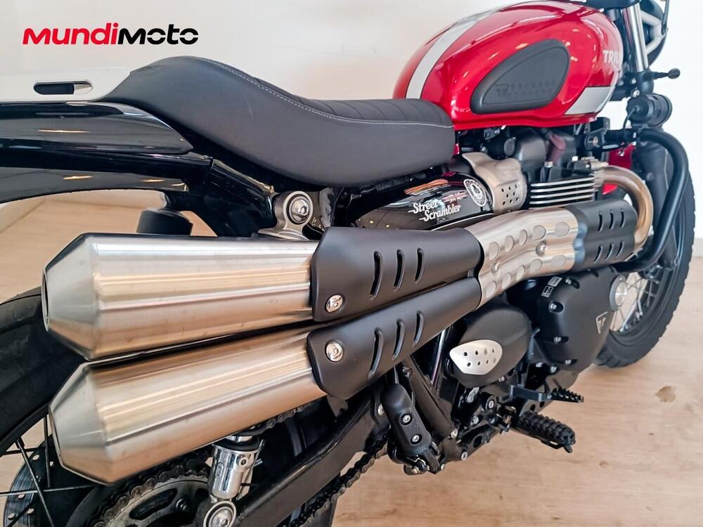 Triumph Scrambler 900 Stealth Edition (2024) (4)