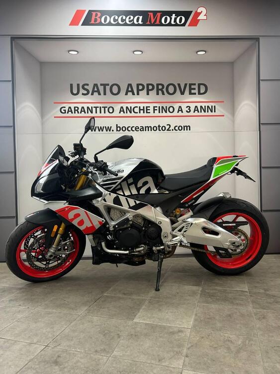 Aprilia Tuono V4 Factory (2015 - 17) (2)