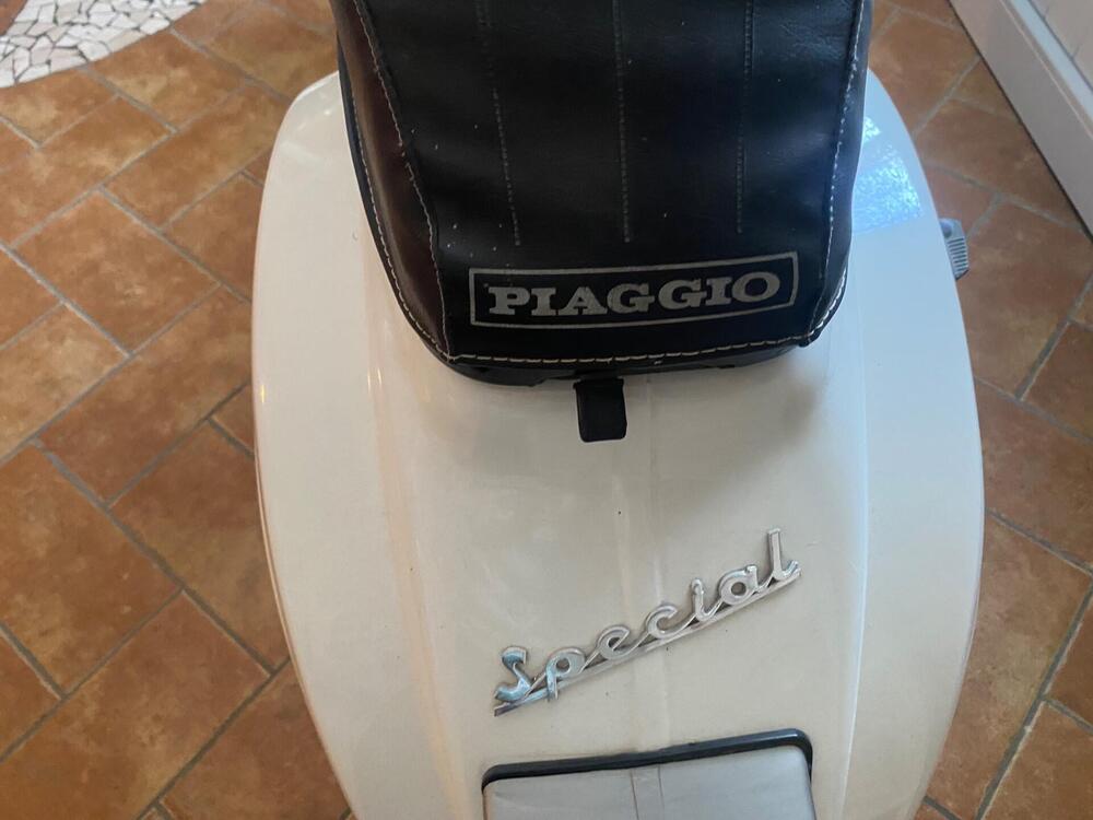 Piaggio Vespa 50 special (4)