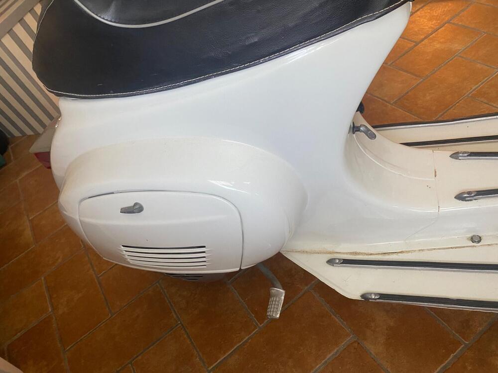 Piaggio Vespa 50 special (5)