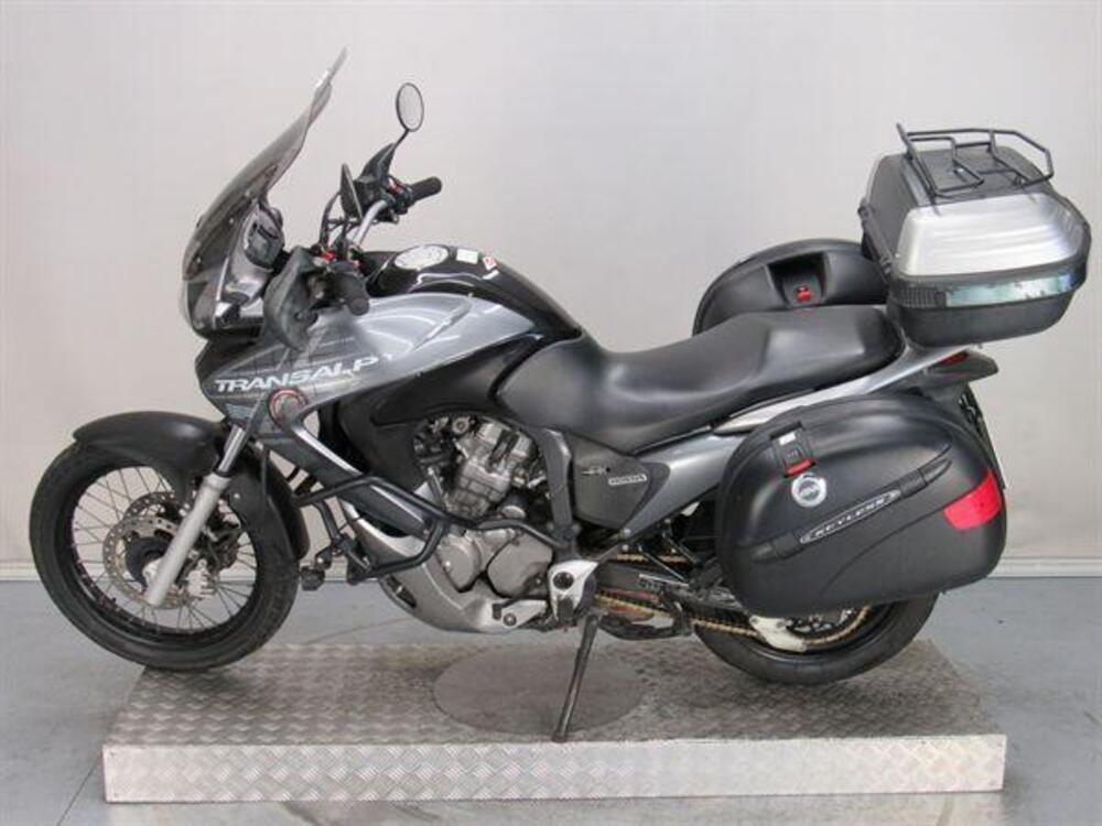 Honda Transalp XL 700 V (2007 - 2013) (4)