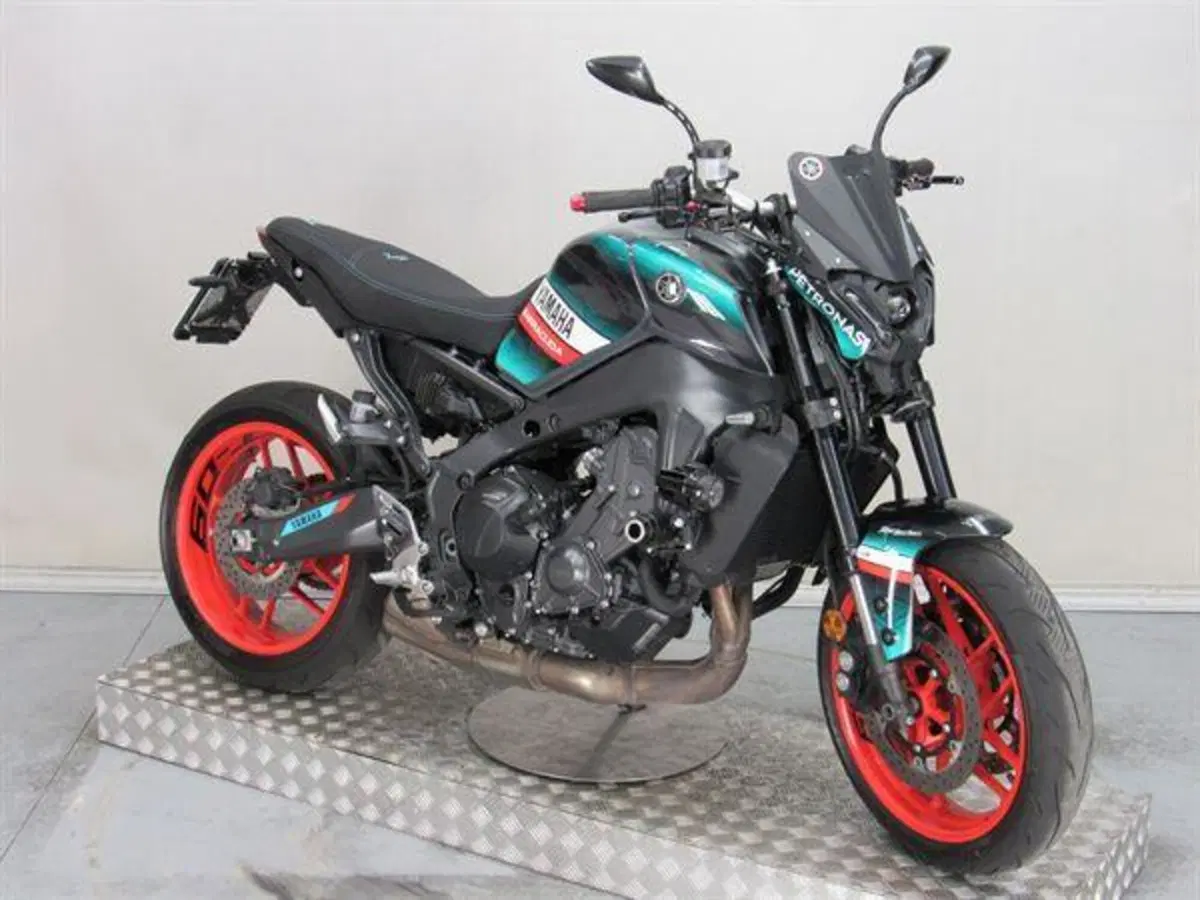 Yamaha MT-09 (2021 - 23) (3)
