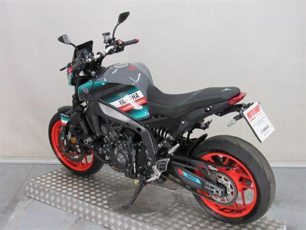 Yamaha MT-09 (2021 - 23) (5)