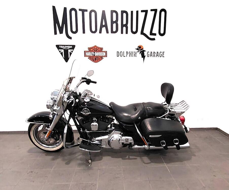 Harley-Davidson 1584 Road King Classic (2007 - 11) - FLHRCI (5)