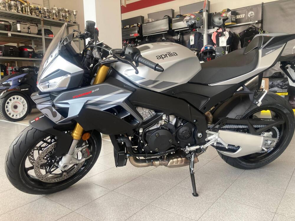 Aprilia Tuono V4 (2025)