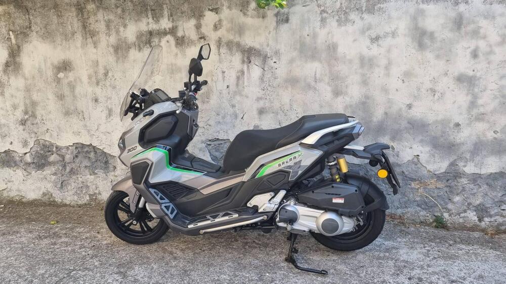 Kl Brera X 300 (2022 - 24) (2)