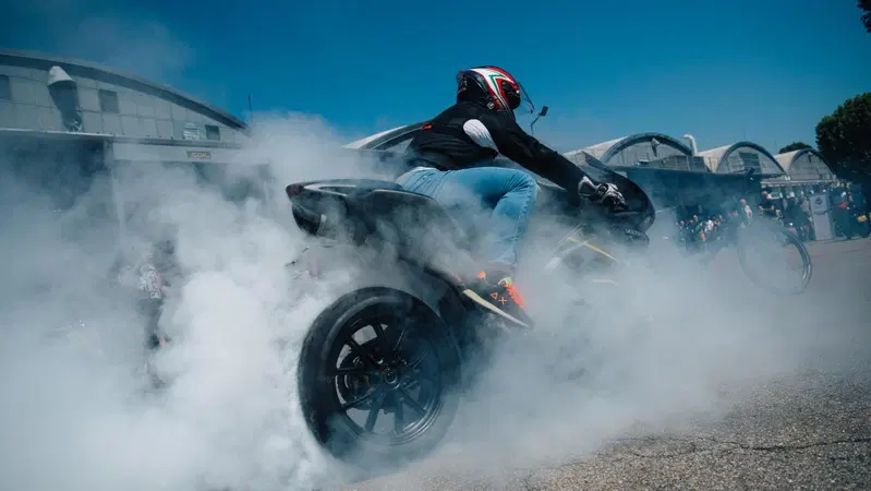 MV Agusta Open Days: Oltre 5.000 Visitatori a Schiranna per gli 80anni di attivit&agrave; [GALLERY]