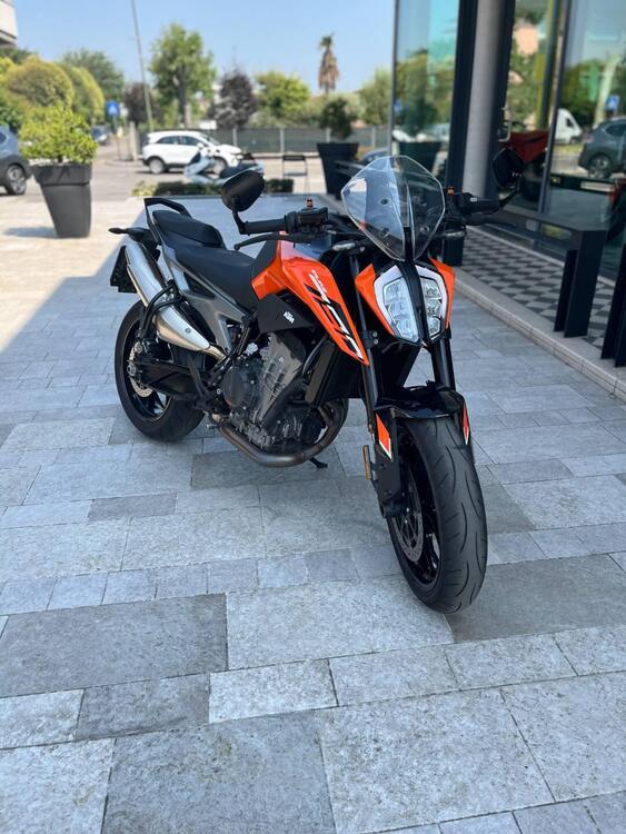 KTM 790 Duke L (2023 - 24)