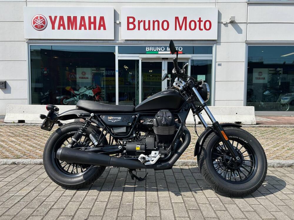 Moto Guzzi V9 Bobber (2016 - 18)