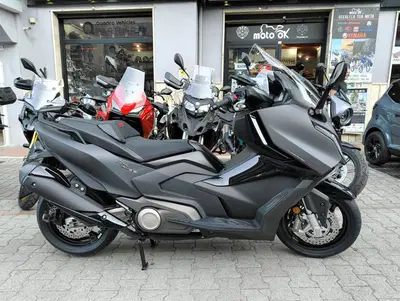 Kymco AK 575 Premium (2025 - 26) nuova