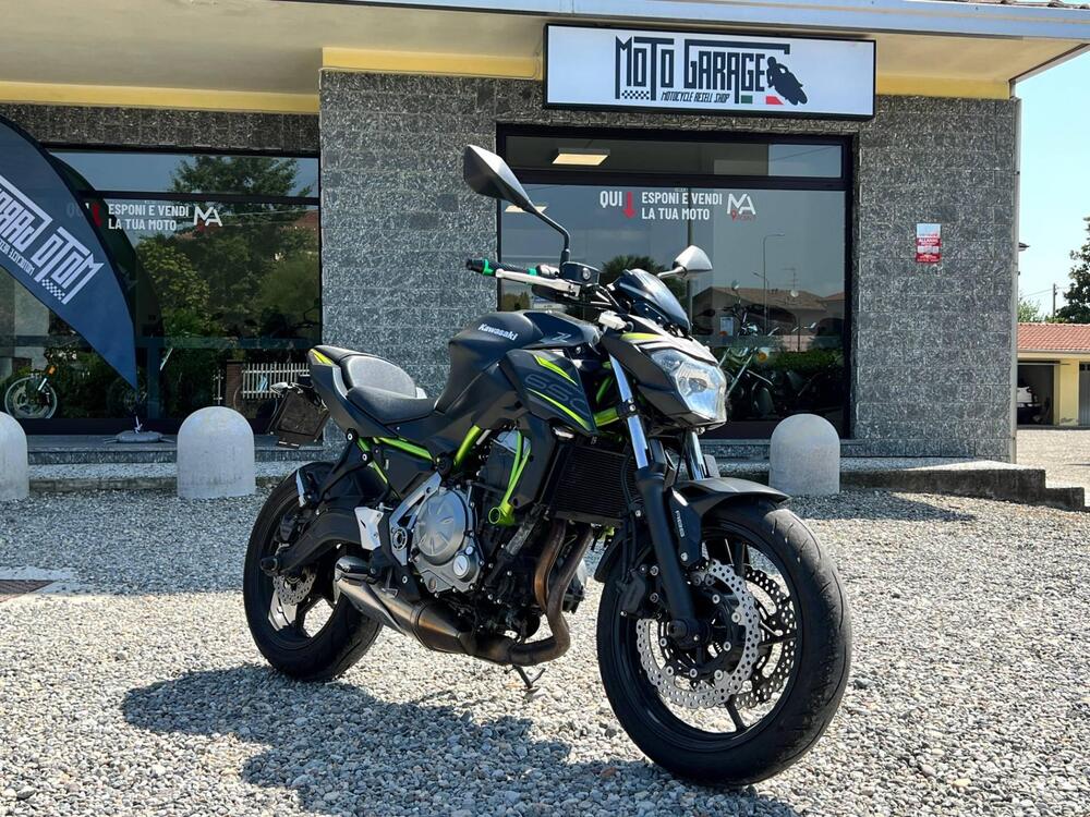 Kawasaki Z 650 (2017 - 19) (2)