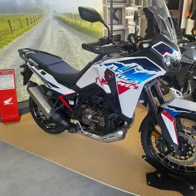 Honda Africa Twin CRF 1100L ES DCT (2024 - 26) nuova