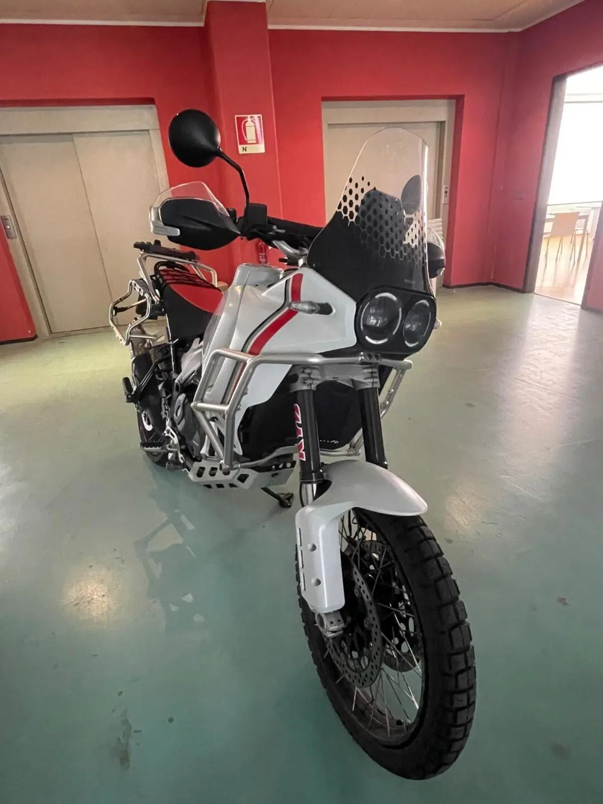 Ducati DesertX (2022 - 25)