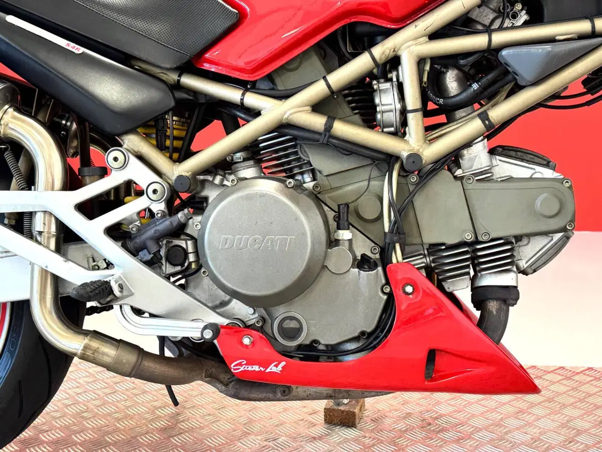 Ducati Monster 600 (1994 - 02) (11)