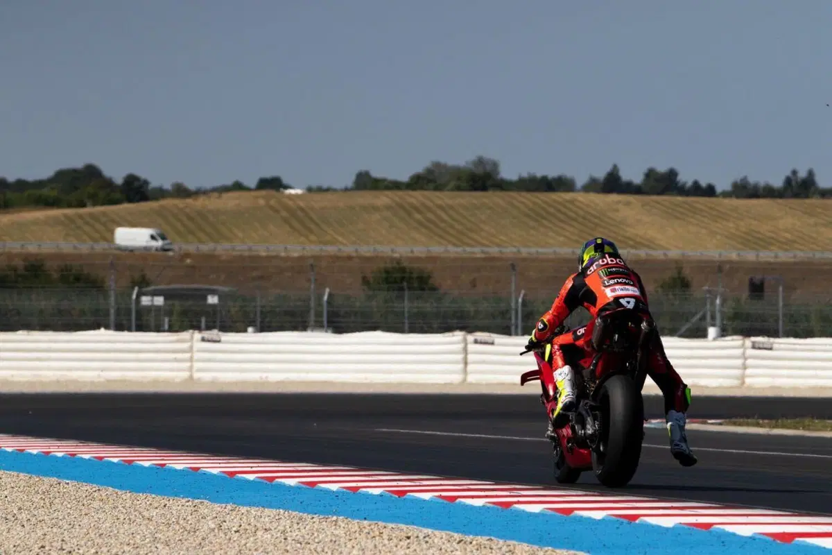 SBK 2025. Test a Balaton. Toprak il più veloce, Iannone è quarto e il migliore degli italiani (5)