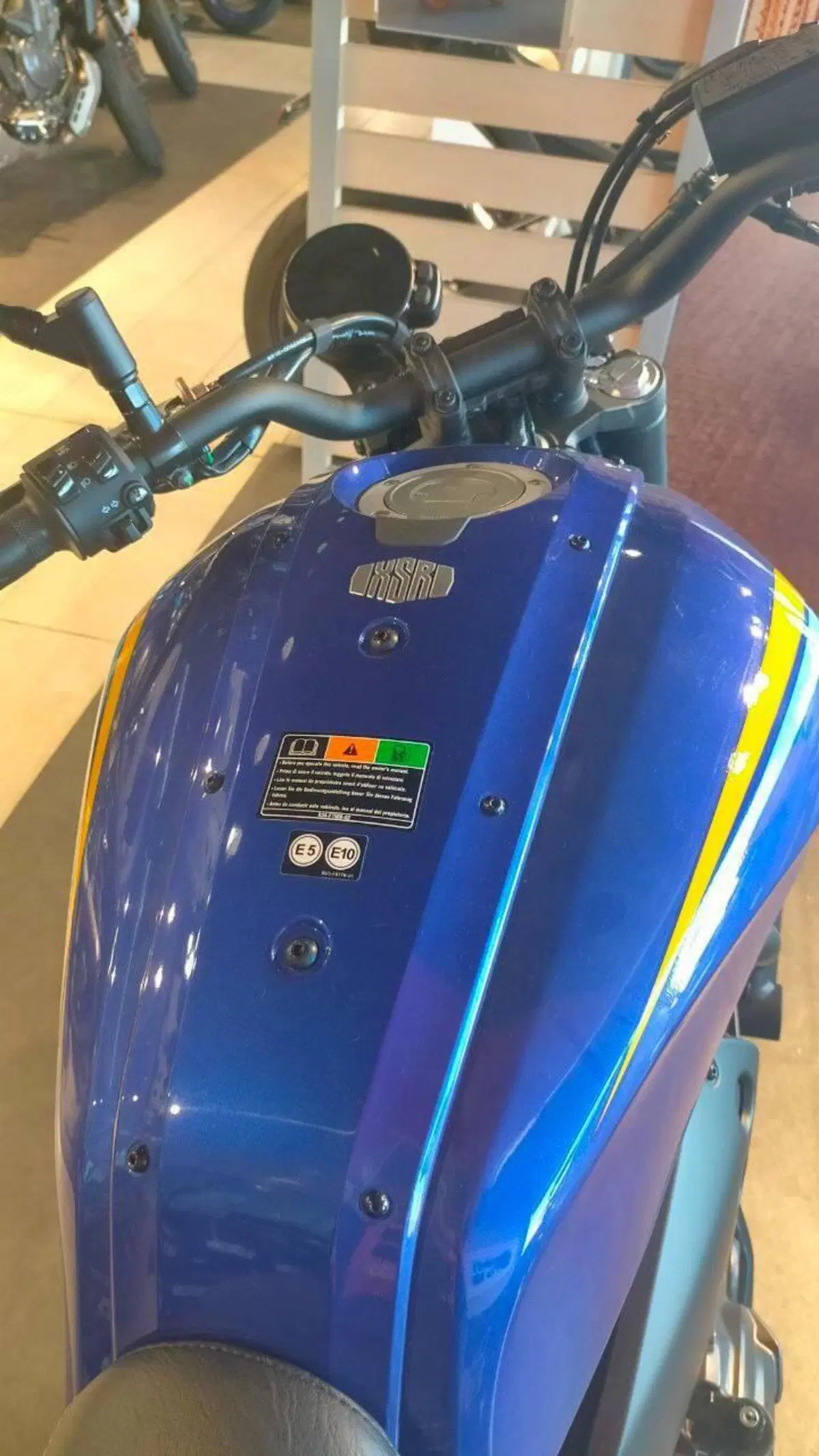 Yamaha XSR 700 (2022 - 26) (5)