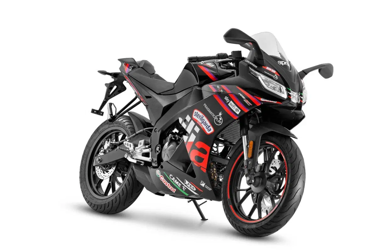 Aprilia RS 125 GP Replica: la nuova sportiva A1 che si ispira alle MotoGP [GALLERY] (17)