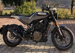 Husqvarna Svartpilen 401 (2021 - 23) usata