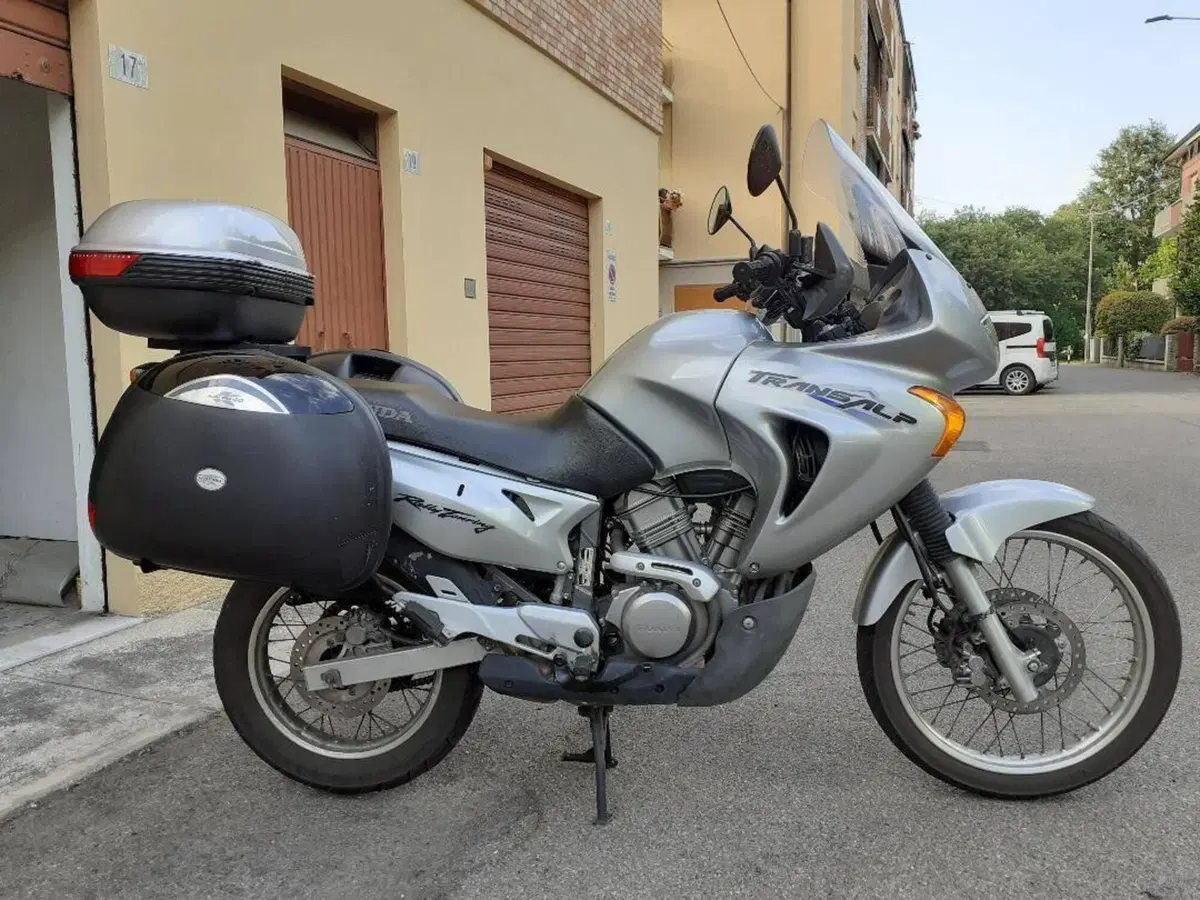 Honda Transalp XL 650V (2000 - 04)