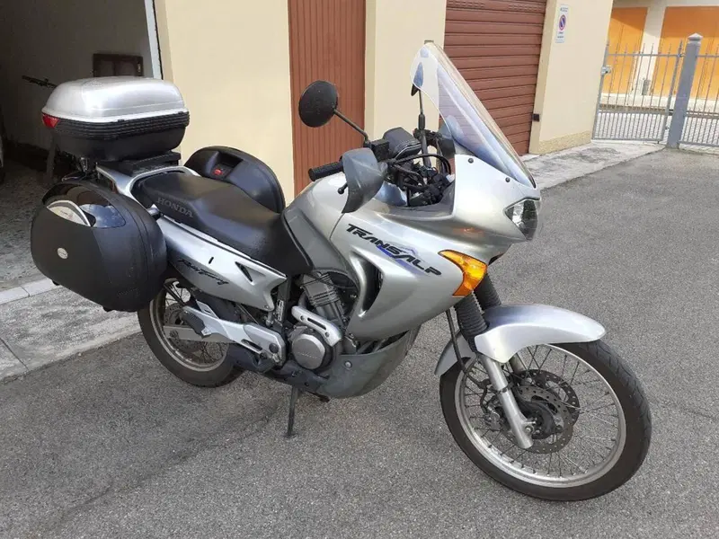 Honda Transalp XL 650V (2000 - 04) (2)